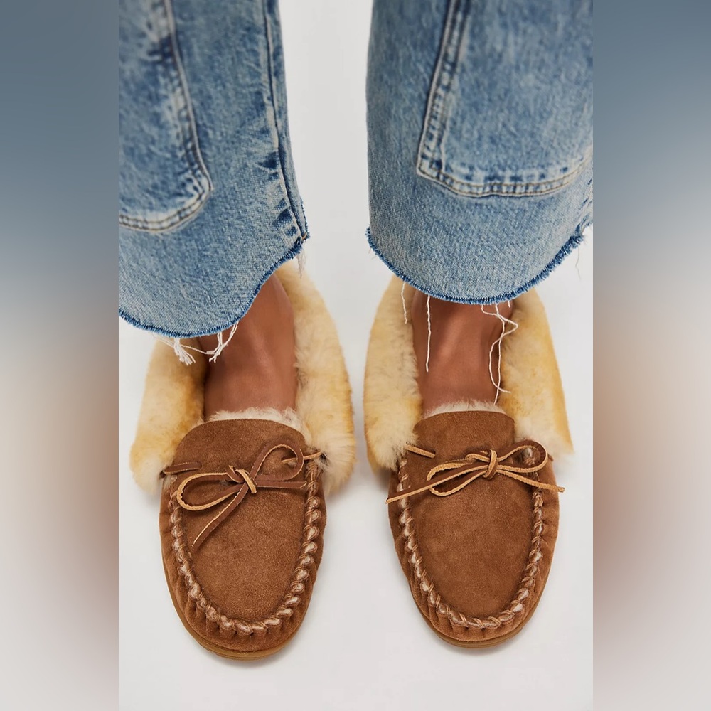 L.L. Bean Brown Suede Wicked Good Moccasins
